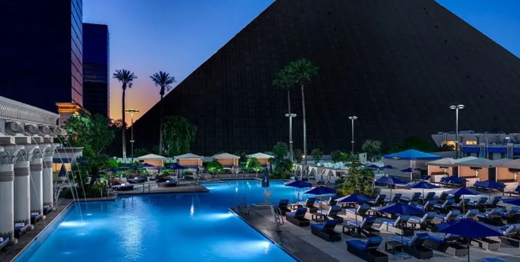 Emirates Airlines Luxor Office in Egypt