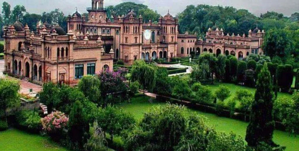 Emirates Airlines Peshawar Office in Pakistan