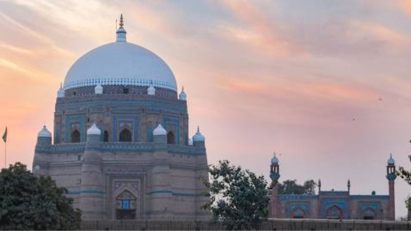 Emirates Airlines Multan Office in Pakistan