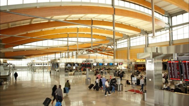 United Airlines Raleigh-Durham International Airport – RDU Terminal