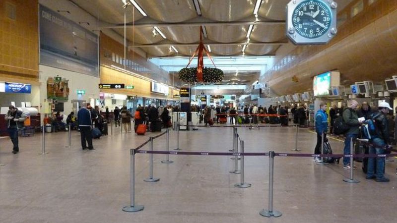 United Airlines Stockholm Arlanda Airport – ARN Terminal