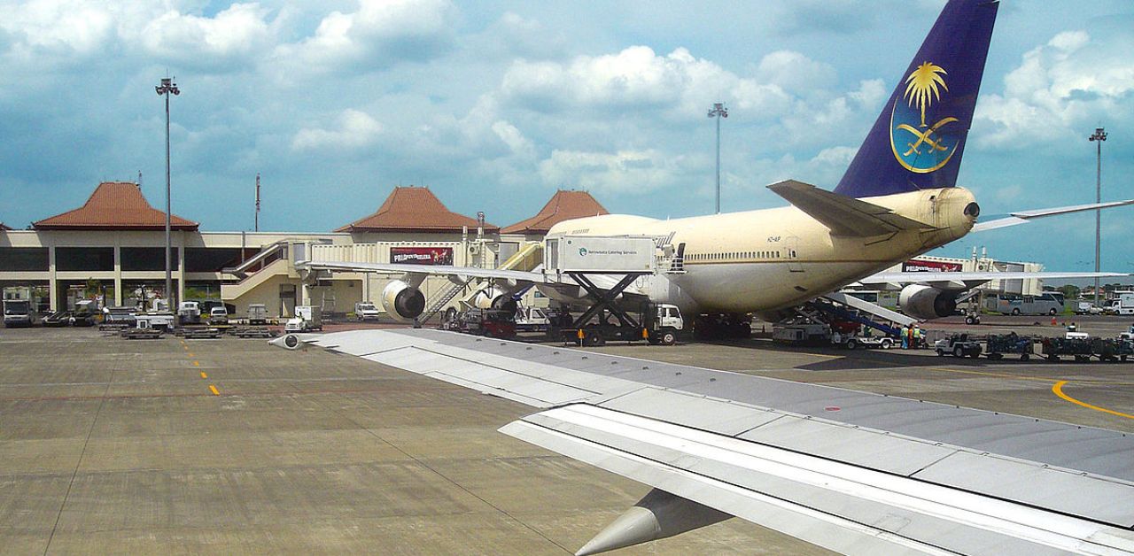United Airlines Juanda International Airport – SUB Terminal