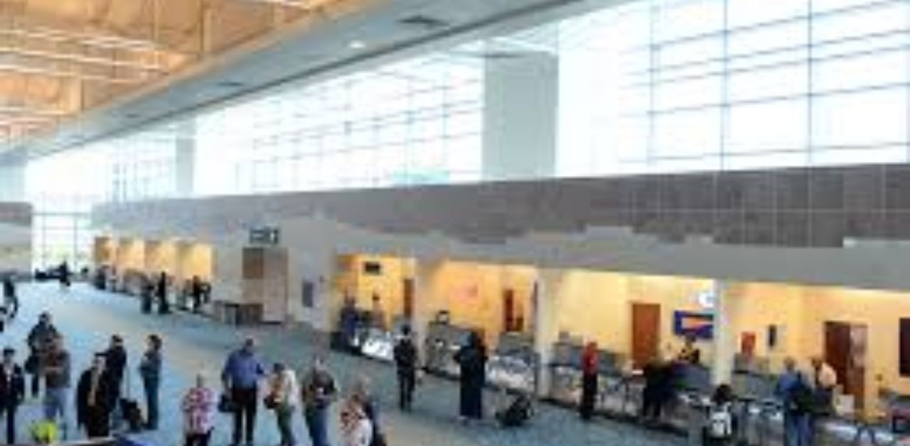 United Airlines Springfield-Branson National Airport – SGF Terminal