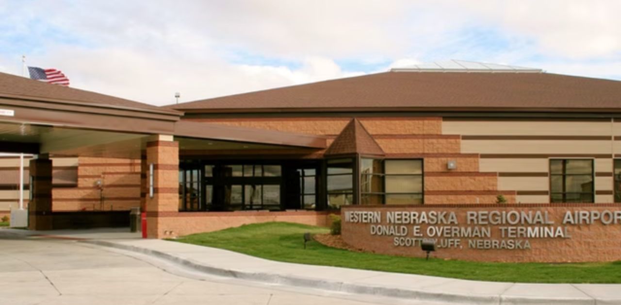 United Airlines Western Nebraska-Scottsbluff Regional Airport – BFF Terminal