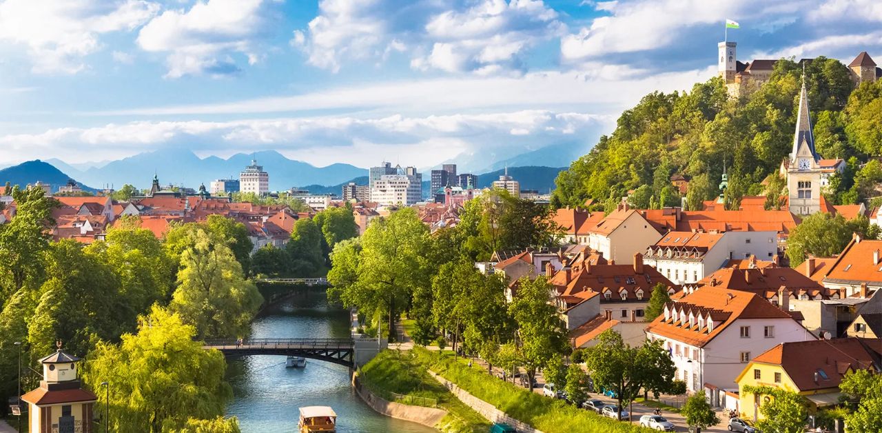 Wizz Air Ljubljana Office in Spain