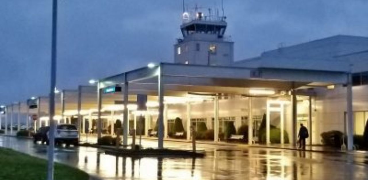 Breeze Airways Greater Binghamton Airport – BGM Terminal