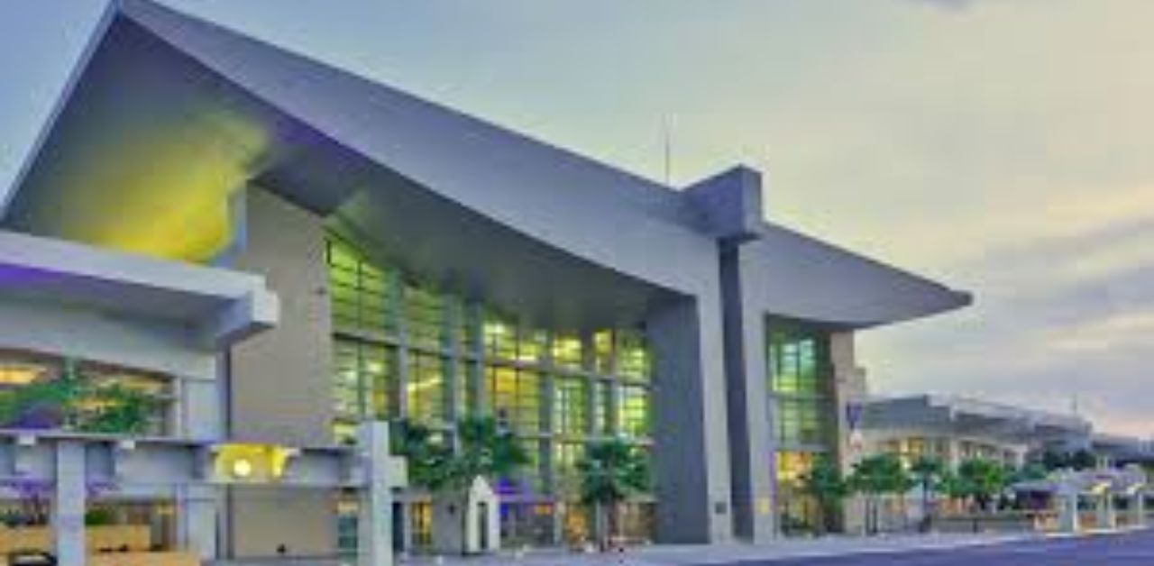 United Airlines Antonio B. Won Pat International Airport – GUM Terminal