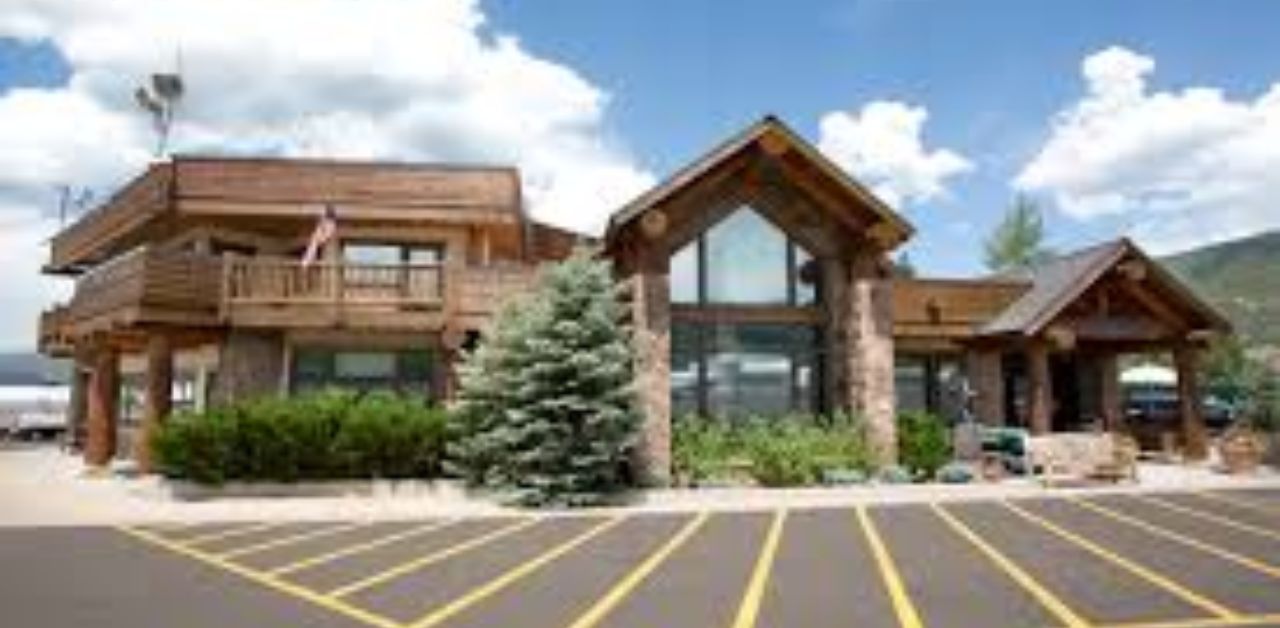 United Airlines Aspen/Pitkin County Airport – ASE Terminal