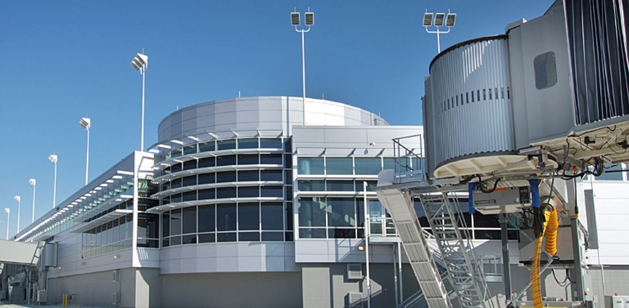 United Airlines Birmingham-Shuttlesworth International Airport – BHM Terminal