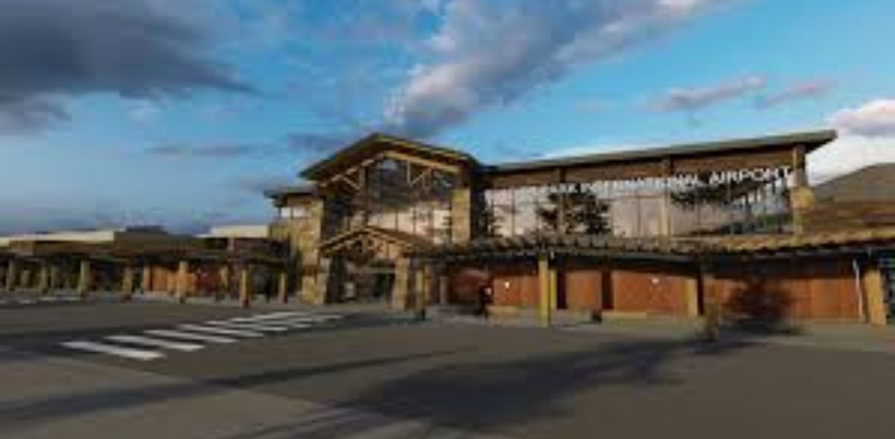 United Airlines Glacier Park International Airport – FCA Terminal