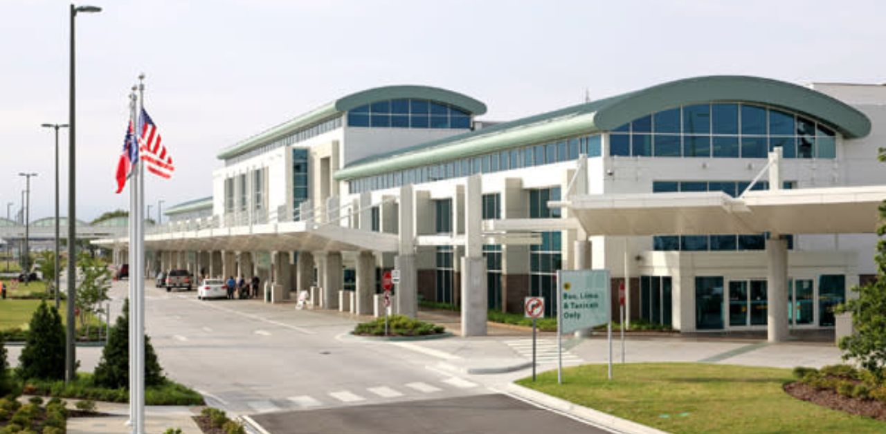 United Airlines Gulfport-Biloxi International Airport – GPT Terminal