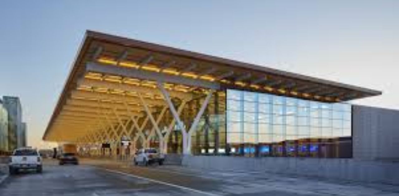 United Airlines Kansas City International Airport – MCI Terminal