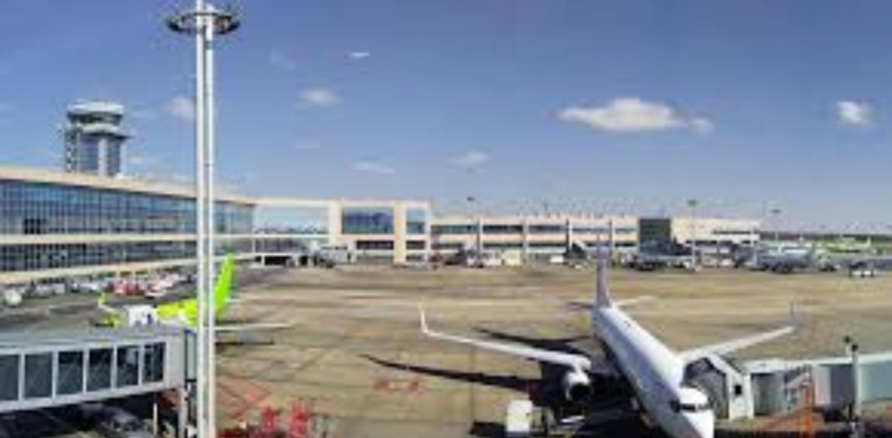 United Airlines Lubbock Preston Smith International Airport – LBB Terminal