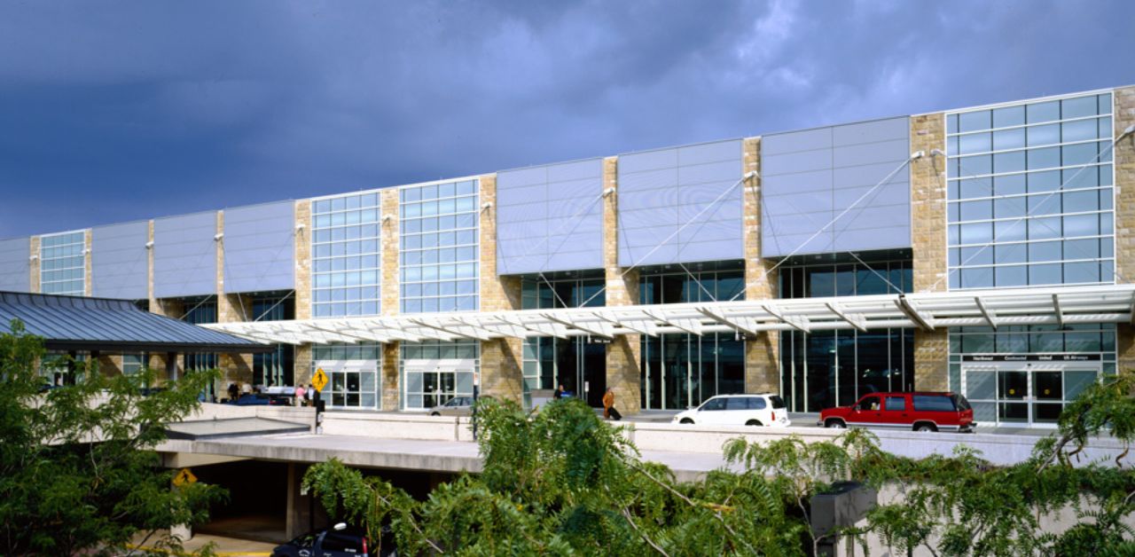 United Airlines McGhee Tyson Airport – TYS Terminal
