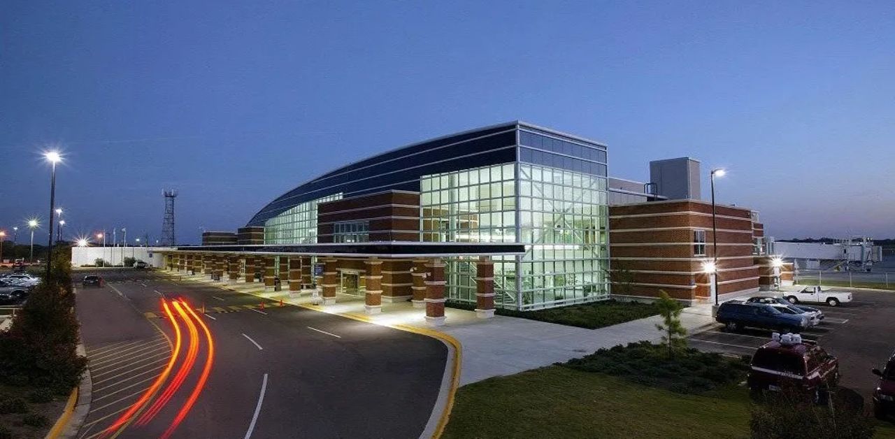 United Airlines Montgomery Regional Airport – MGM Terminal