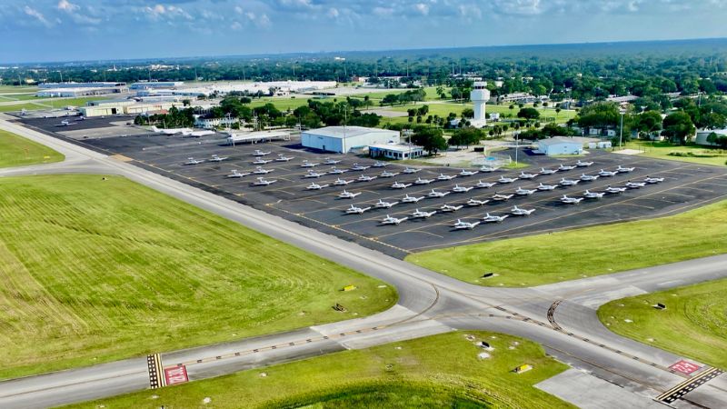 Breeze Airways Vero Beach Regional Airport – VRB Terminal