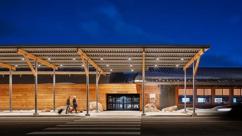 Delta Airlines Butte Airport – BTM Terminal