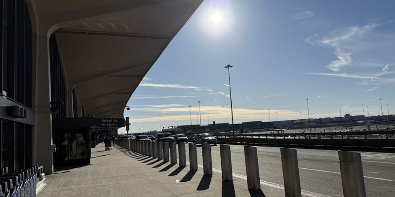 Austrian Airlines Newark Liberty Airport – EWR Terminal