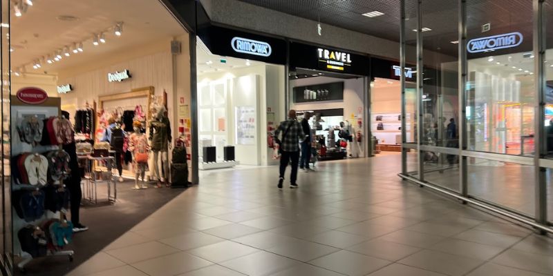 Lufthansa Airlines Humberto Delgado Airport – LIS Terminal