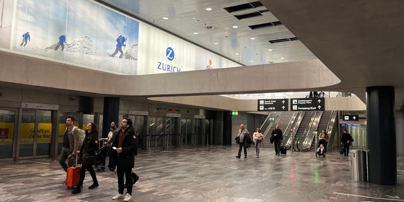 Lufthansa Airlines Zurich Airport – ZRH Terminal
