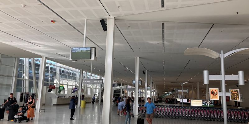 Singapore Airlines Adelaide Airport – ADL Terminal