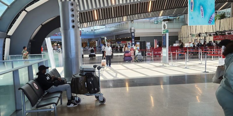 Singapore Airlines Sir Seewoosagur Ramgoolam International Airport – MRU Terminal