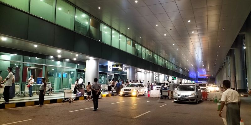 Singapore Airlines Yangon Airport – RGN Terminal