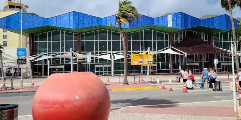 Sun Country Airlines Queen Beatrix International Airport – AUA Terminal