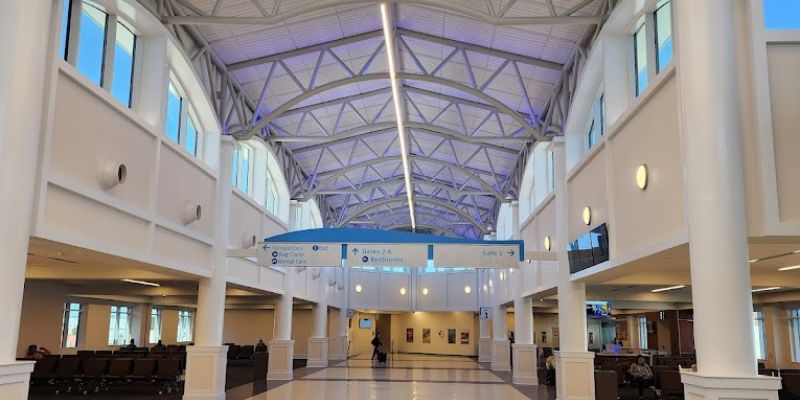 Sun Country Airlines Wilmington International Airport – ILM Terminal