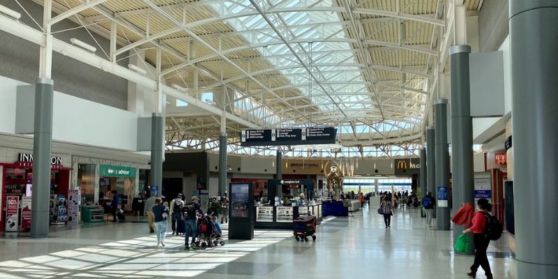 Aeromexico Airlines Cincinnati/Northern Kentucky International Airport – CVG Terminal