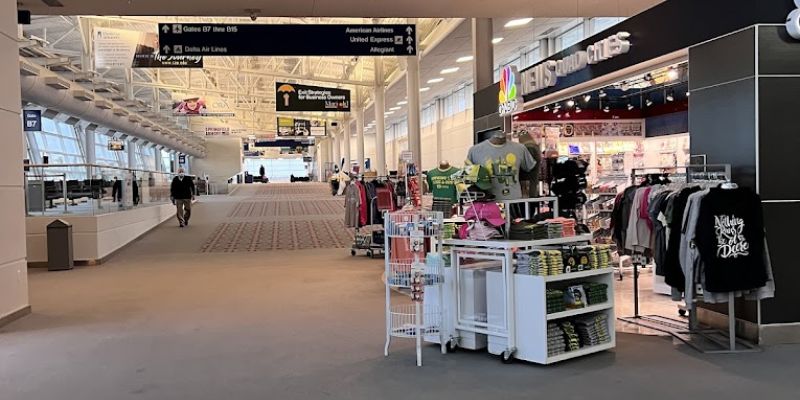 Allegiant Air Quad Cities International Airport – MLI Terminal