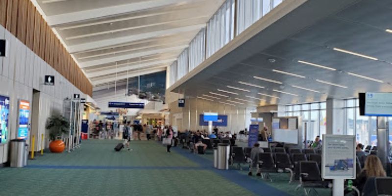 Allegiant Air Portland International Airport – PDX Terminal