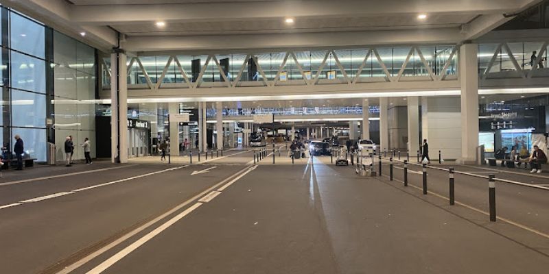 Cathay Pacific Zurich Airport – ZRH Terminal
