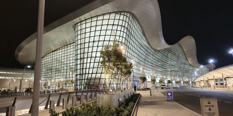 Hawaiian Airlines Zayed International Airport – AUH Terminal