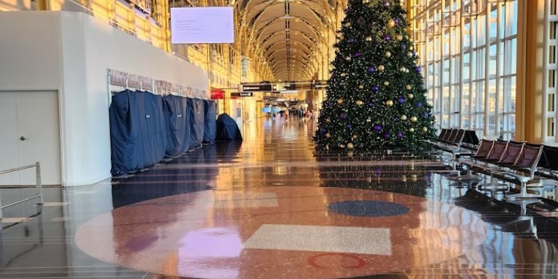 Hawaiian Airlines Ronald Reagan Washington National Airport – DCA Terminal
