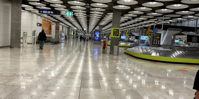 Hawaiian Airlines Adolfo Suárez Madrid–Barajas Airport – MAD Terminal