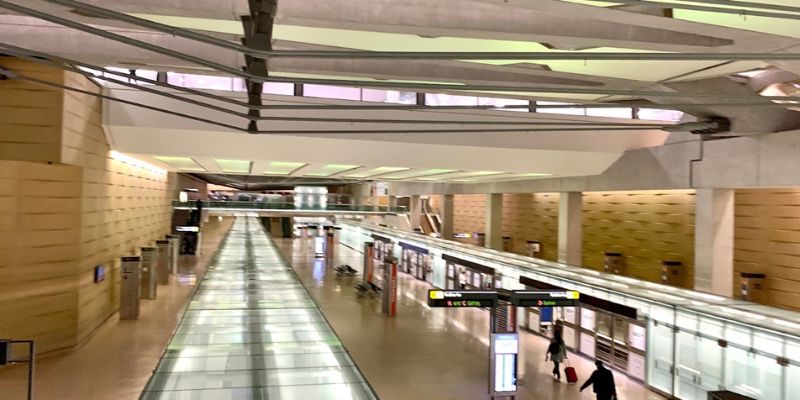 Iberia Airlines Dulles International Airport – IAD Terminal