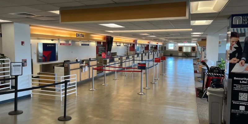 Royal Jordanian Greater Binghamton Airport – BGM Terminal