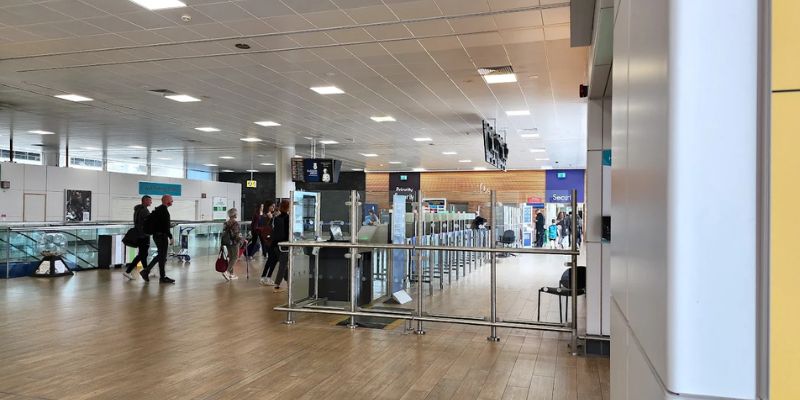 Royal Jordanian Glasgow Airport – GLA Terminal