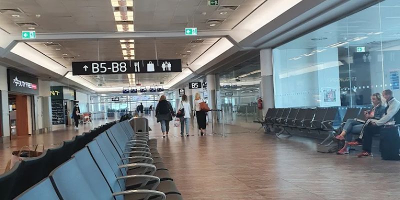 Royal Jordanian Václav Havel Airport – PRG Terminal
