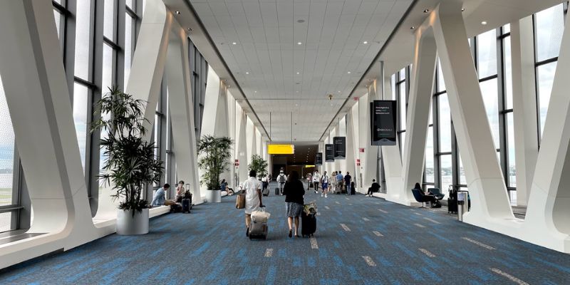 Spirit Airlines LaGuardia Airport – LGA Terminal