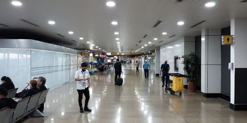 Vietnam Airlines Simón Bolívar International Airport – CCS Terminal