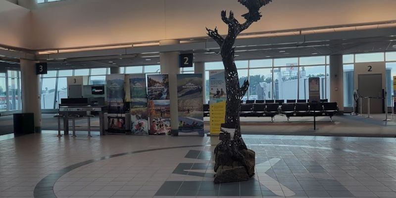 Vietnam Airlines Manchester-Boston Regional Airport – MHT Terminal