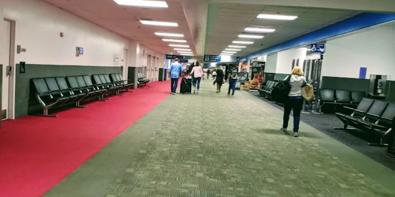 Air Arabia Hollywood Burbank Airport – BUR Terminal