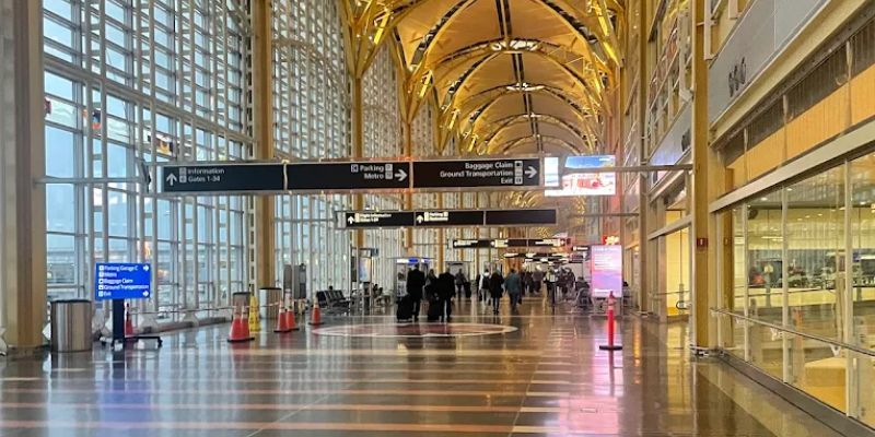 Lufthansa Airlines Ronald Reagan Washington National Airport – DCA Terminal