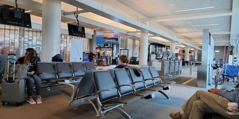 KLM Airlines Manchester-Boston Regional Airport – MHT Terminal