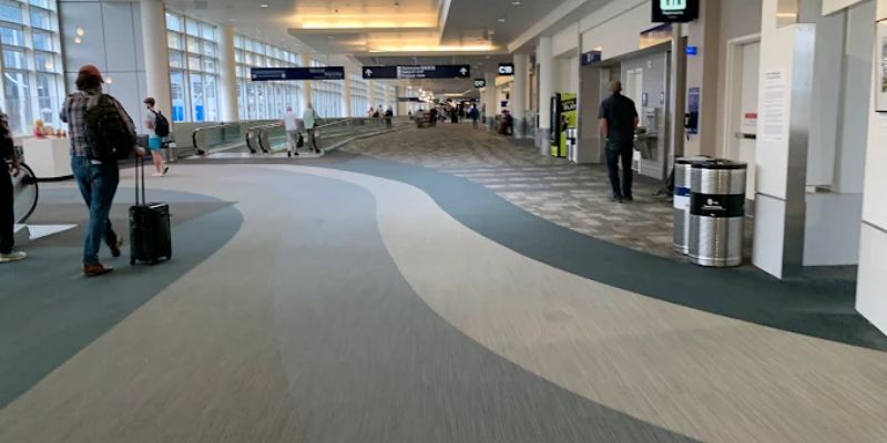 Iberia Airlines Minneapolis–Saint Paul International Airport – MSP Terminal