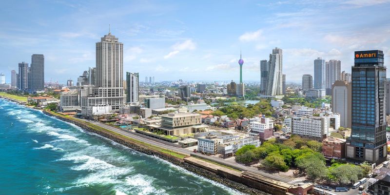 Fits Air Kollupitiya Office in Sri Lanka